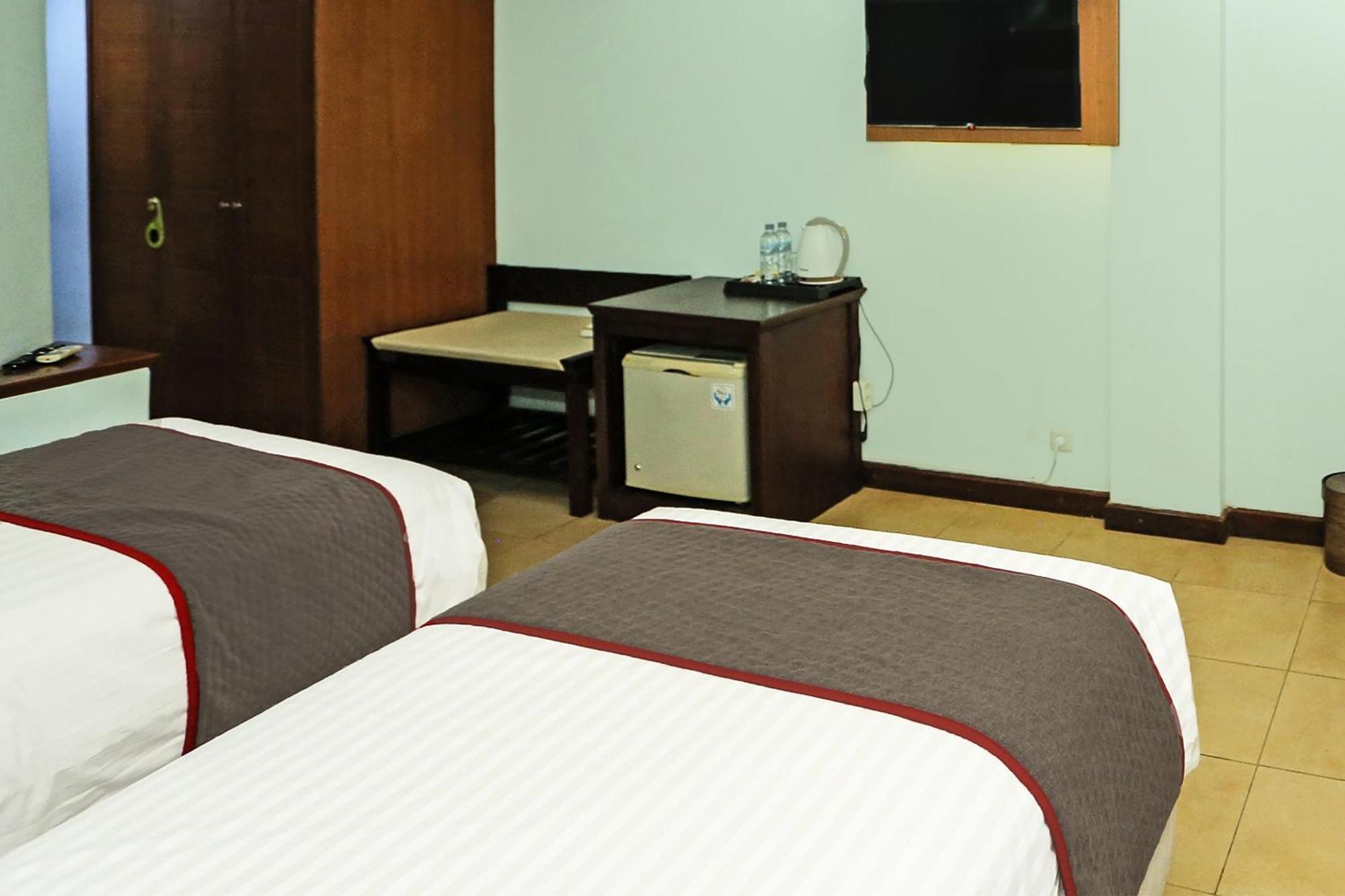 Collection O 91898 Series Hotel Kuningan จาการ์ตา ภายนอก รูปภาพ